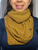 Alpaca Infinity Scarf Mustard-Pacha Ancestral Design